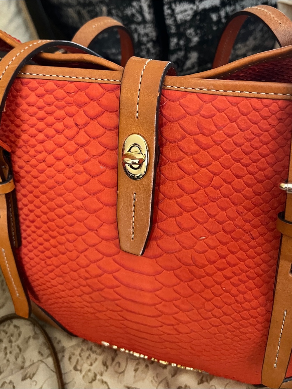 Dooney & Bourke Coral Orange Python Embossed Leather Tote Shoulder Bag Tan Trim - Picture 7 of 14